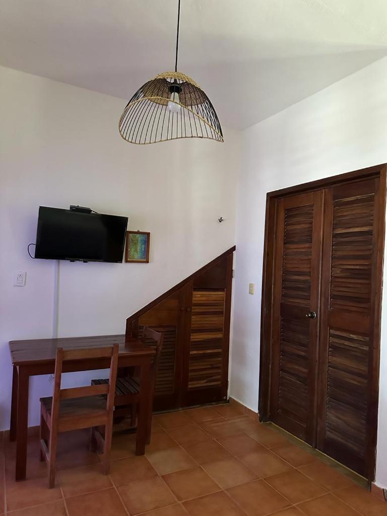 Hotel Maya Luna Adults Only Mahahual Exterior photo